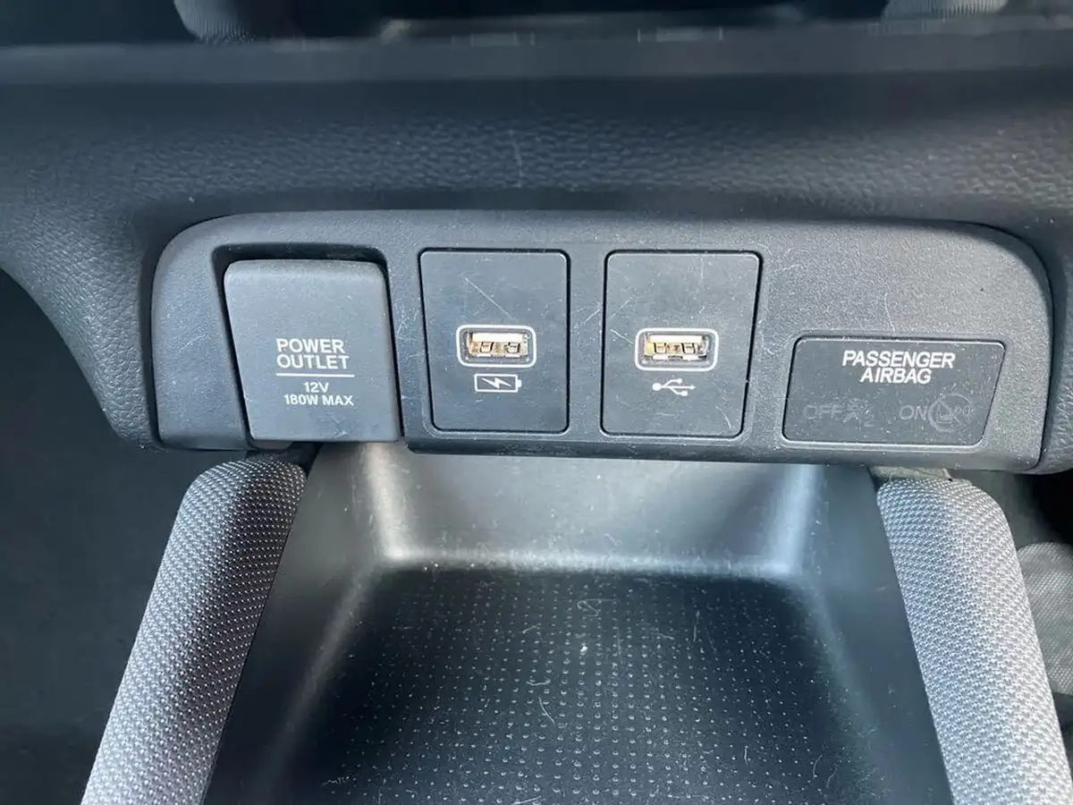 2021-honda-jazz-15-i-mmd-ex-109ps-big-33