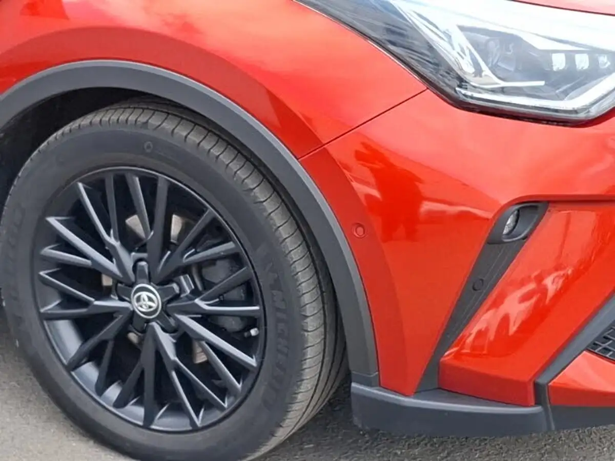 2020-toyota-c-hr-20-vvt-i-orange-edition-big-8