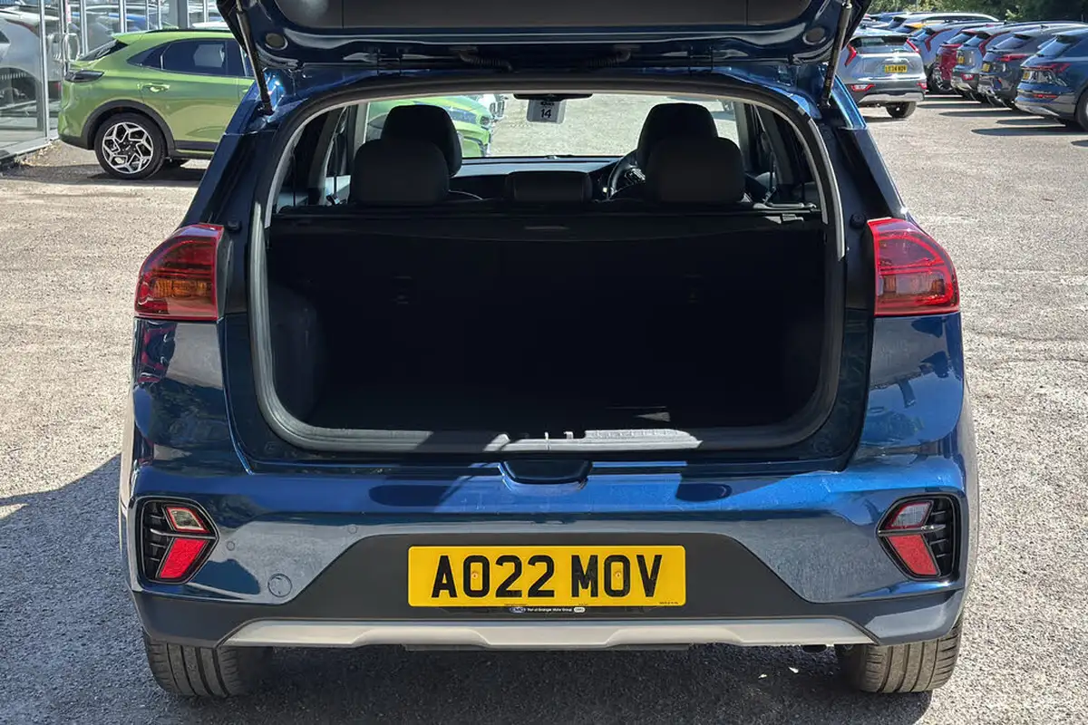 2022-kia-niro-16-gdi-4-139bhp-132kwh-big-18