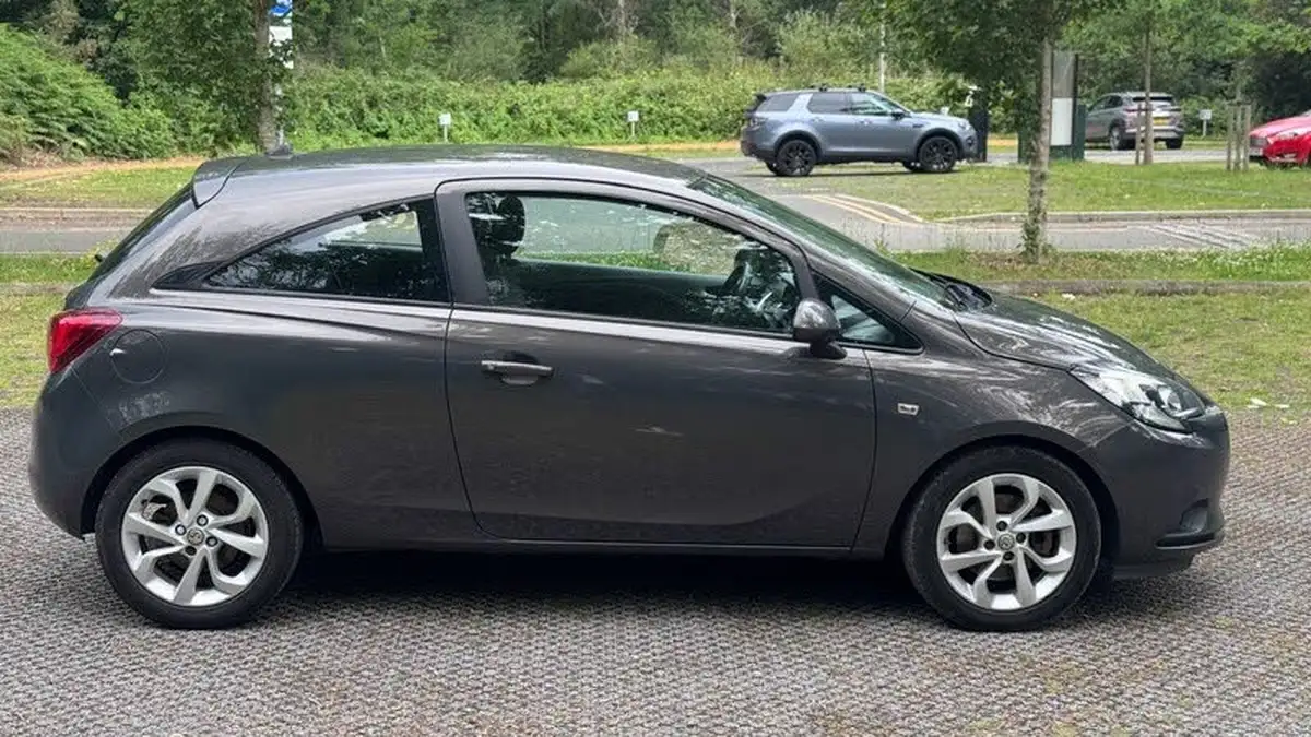2014-vauxhall-corsa-13cdti-excite-acss-3d-big-4