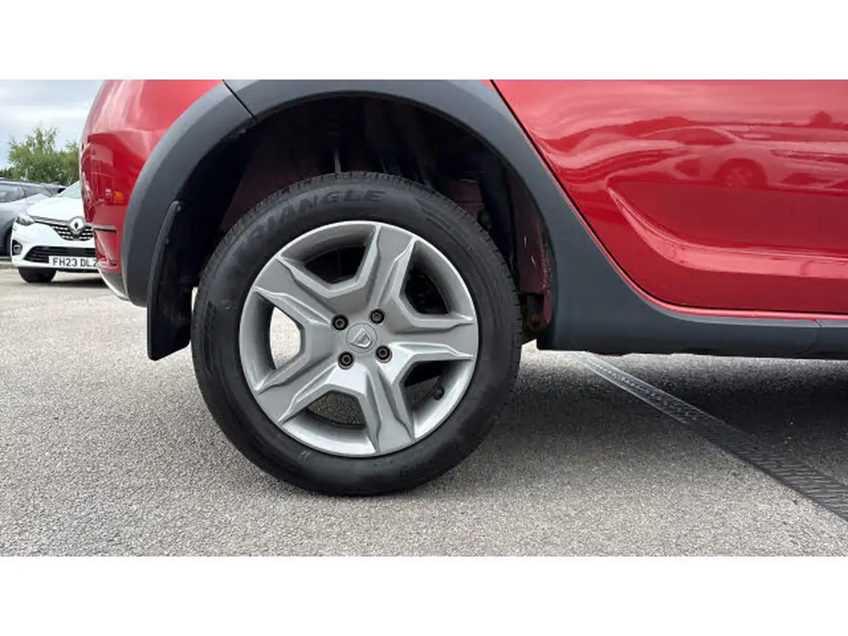 2018-dacia-sandero-stepway-15dci-laureate-big-6