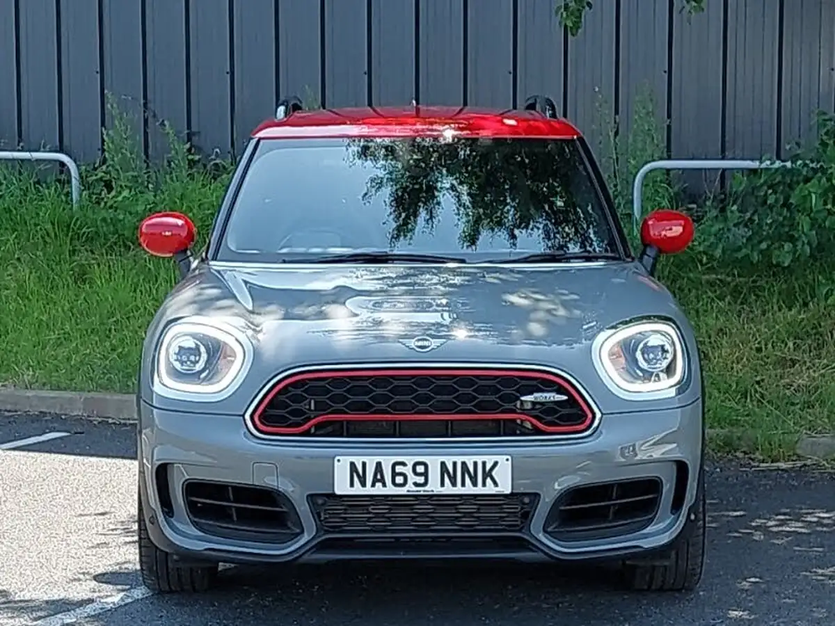 2019-mini-countryman-20-john-cooper-works-big-12