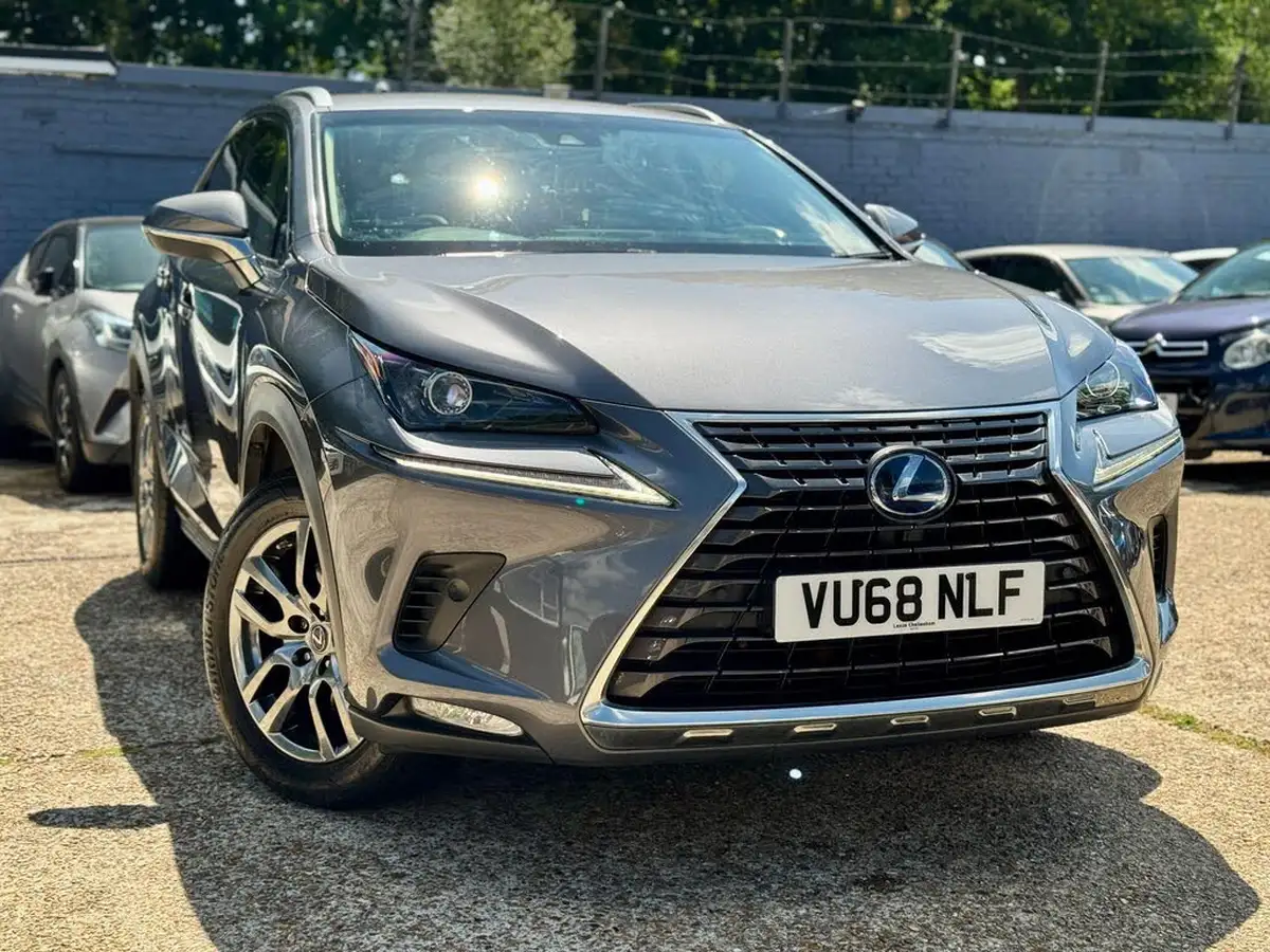 2018-lexus-nx-300h-25-luxury-p-navi-convenience-packpan-big-8