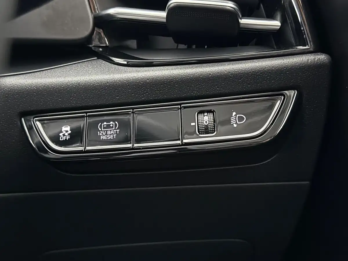 2022-kia-niro-16-gdi-139bhp-hev-132kwh-big-22