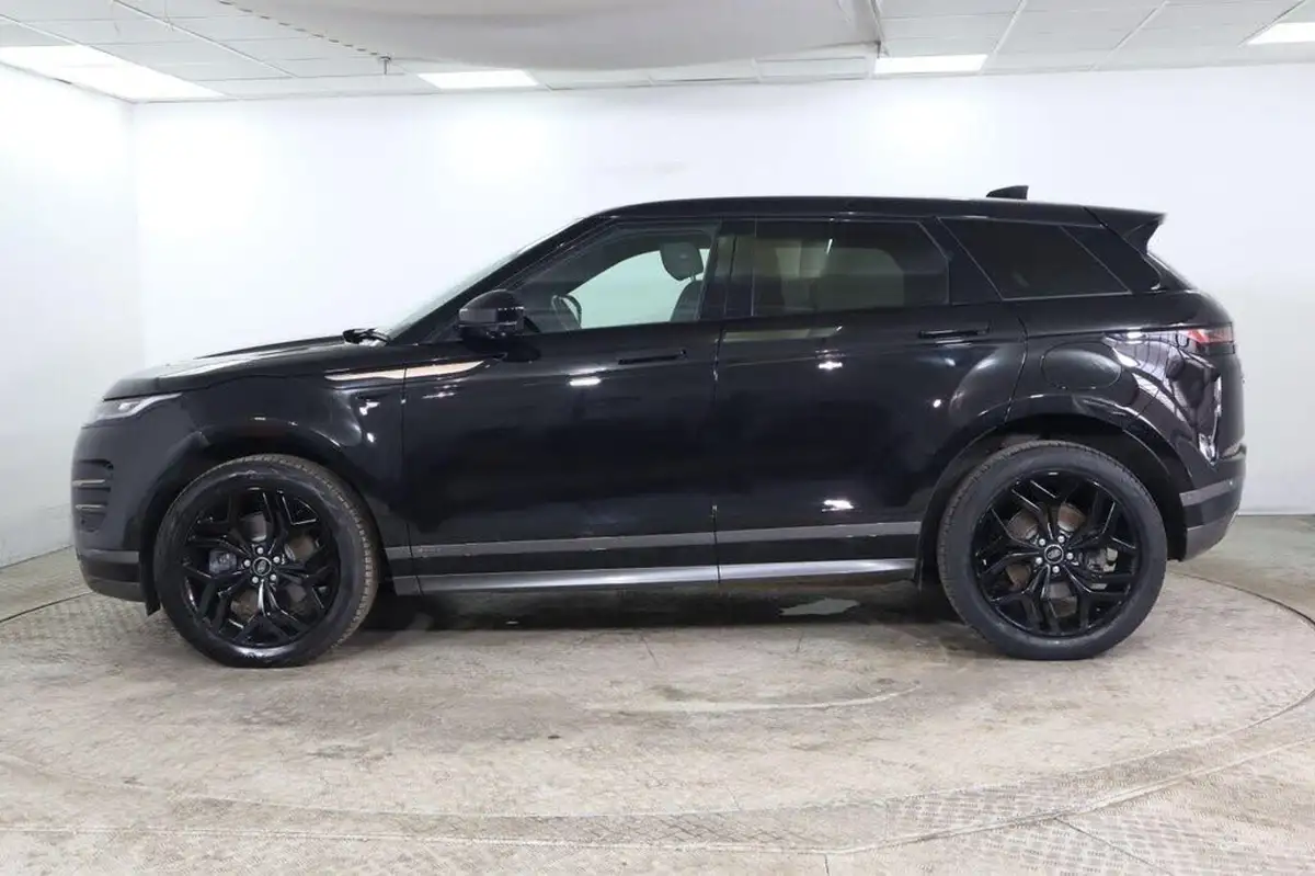 2021-land-rover-range-rover-evoque-15-p300e-r-dynamic-se-big-7