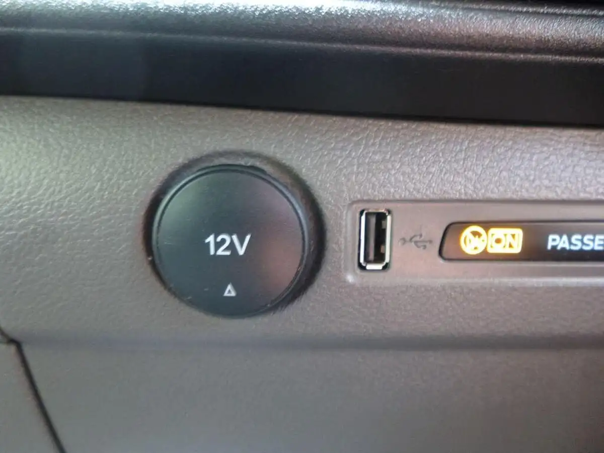 2022-ford-transit-custom-20tdci-300-l2h1-limited-130pseu6dt-panel-van-auto-big-45