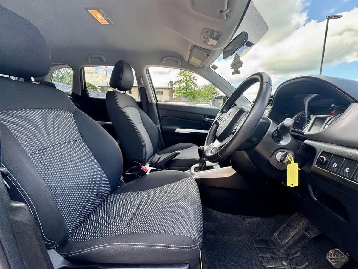 2018-suzuki-vitara-16-sz-t-big-27