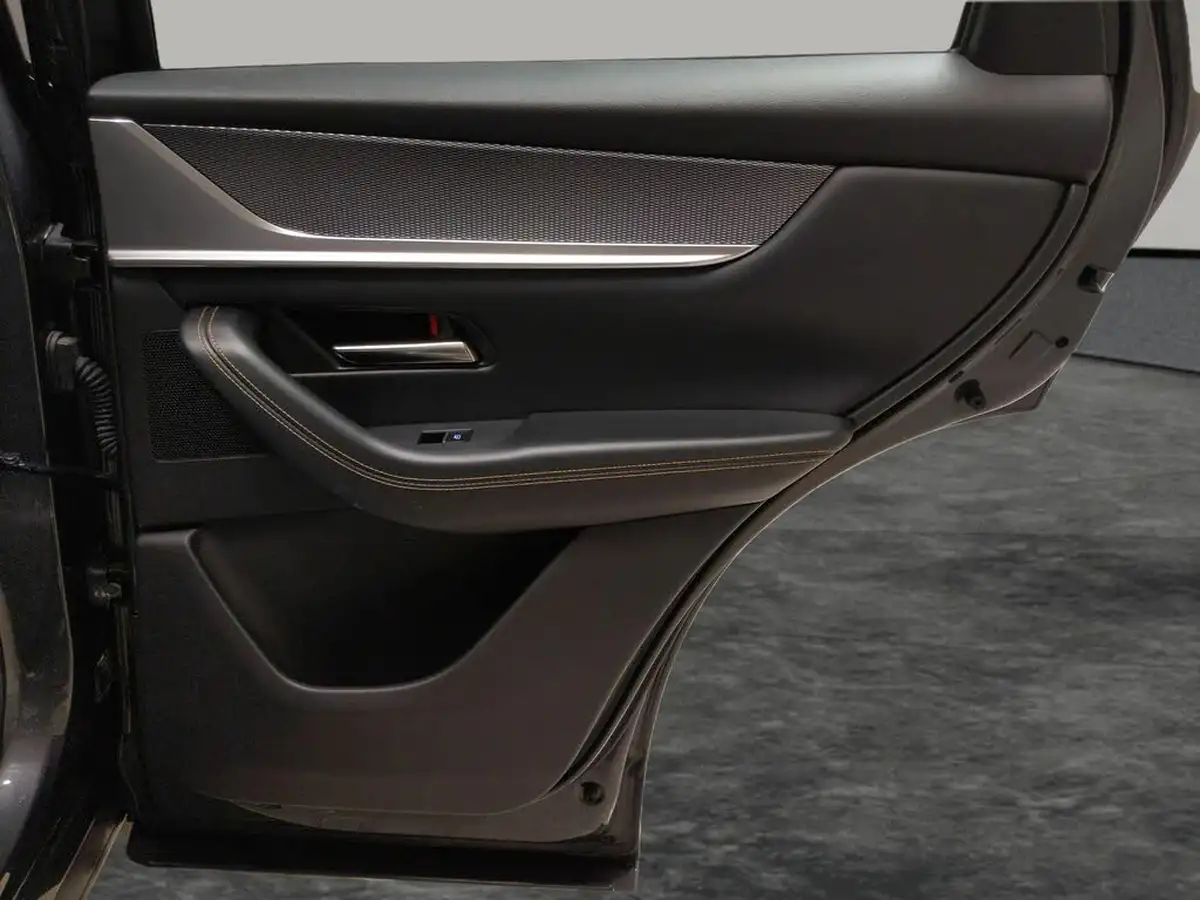 2023-mazda-cx-60-25-e-skyactiv-exclusive-line-big-30