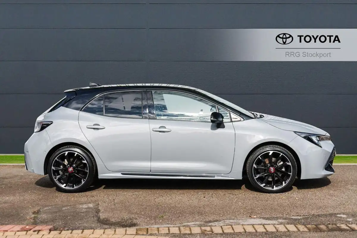 2022-toyota-corolla-20-vvt-i-gr-sport-181bhp-spare-wheel-hatchback-big-7