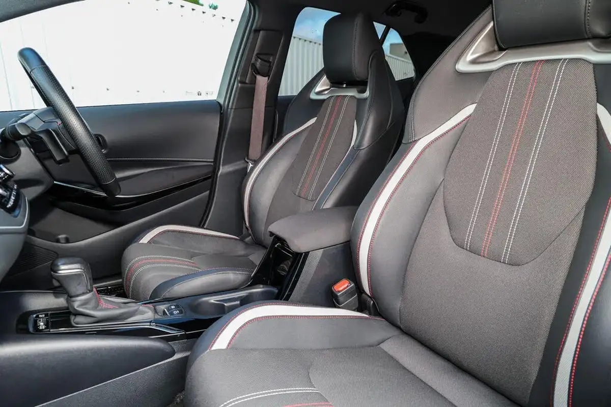 2022-toyota-corolla-20-vvt-i-gr-sport-181bhp-spare-wheel-hatchback-big-35