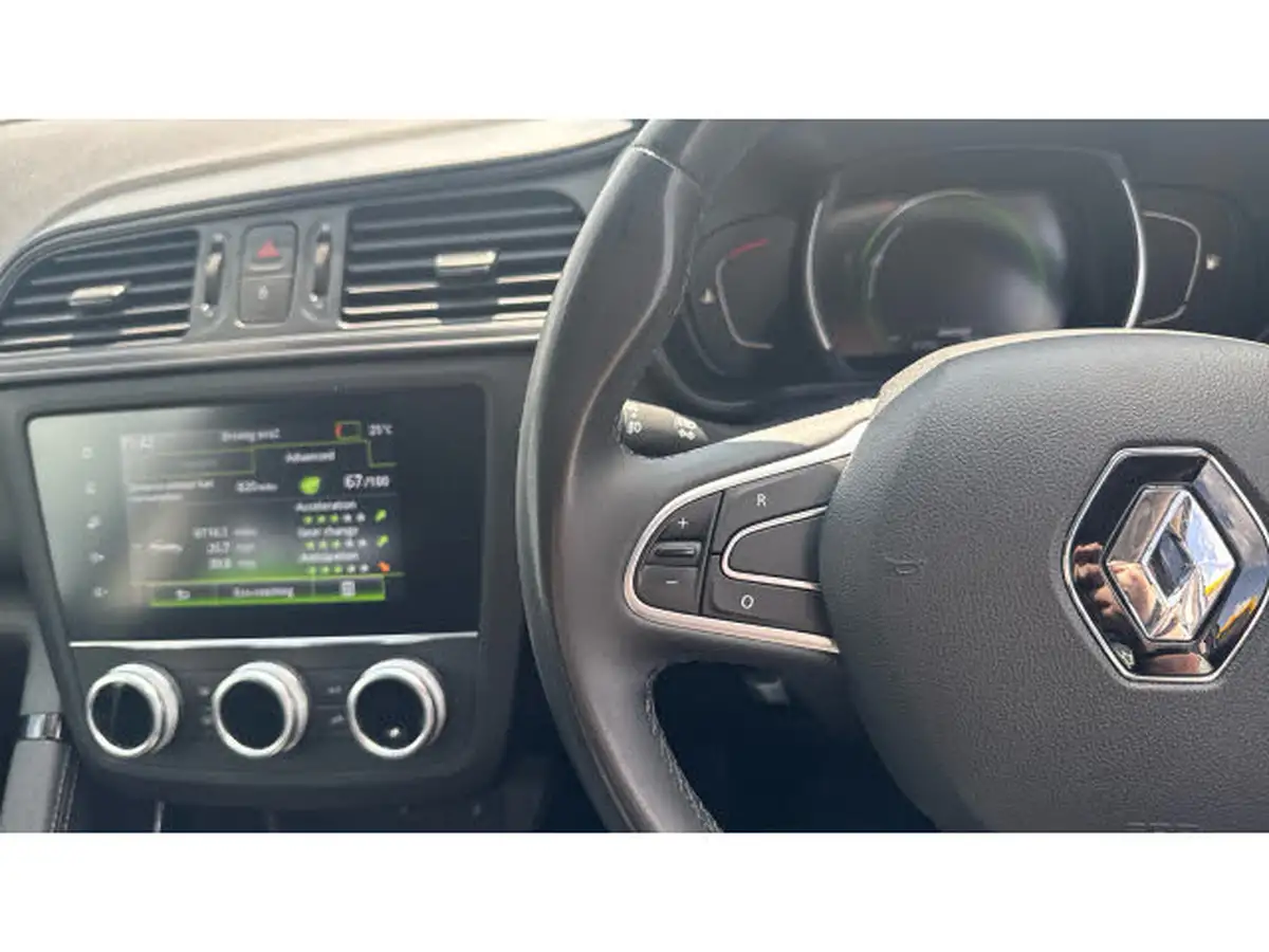 2019-renault-kadjar-13-tce-play-big-20