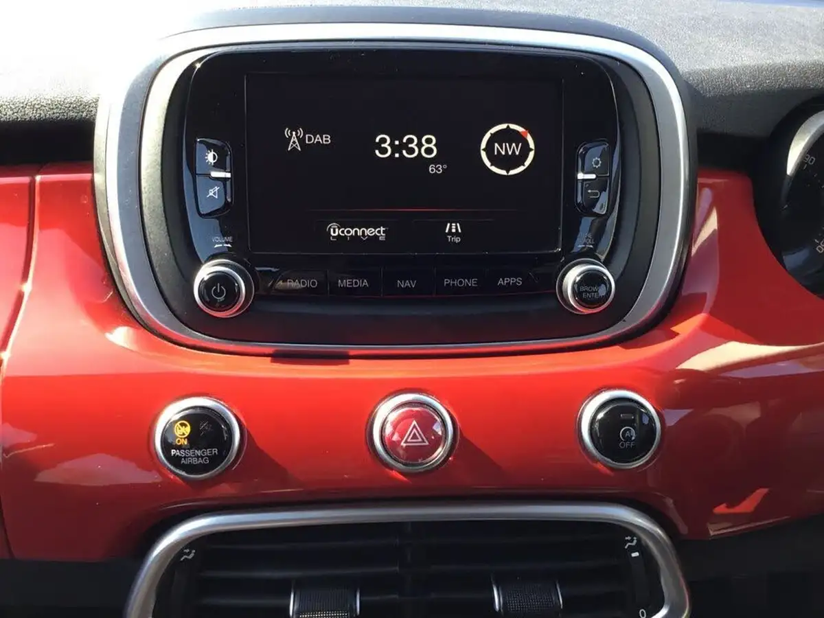 2015-fiat-500x-14-pop-star-opening-edition-big-19