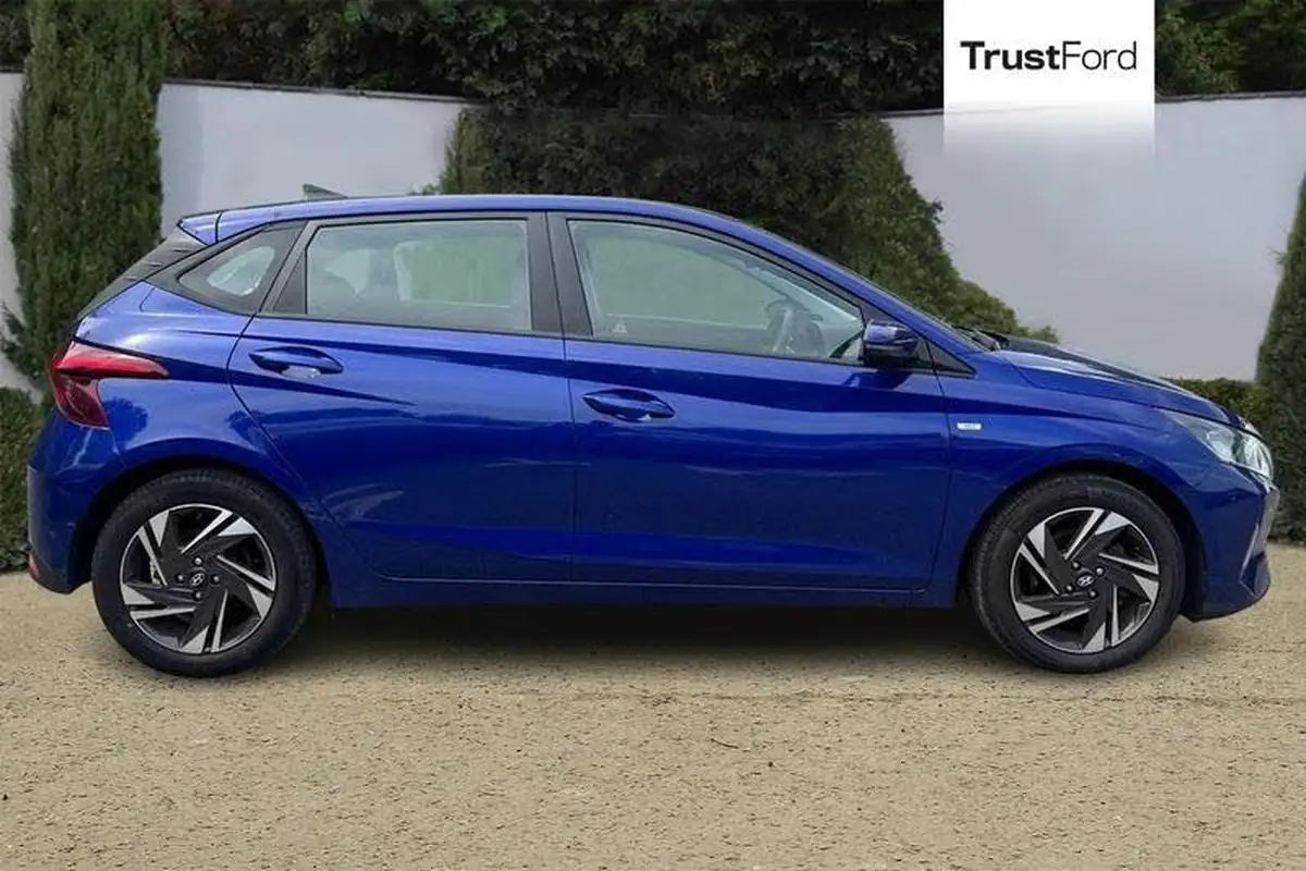 2021-hyundai-i20-10-t-gdi-se-connect-eclutch-imt-big-2