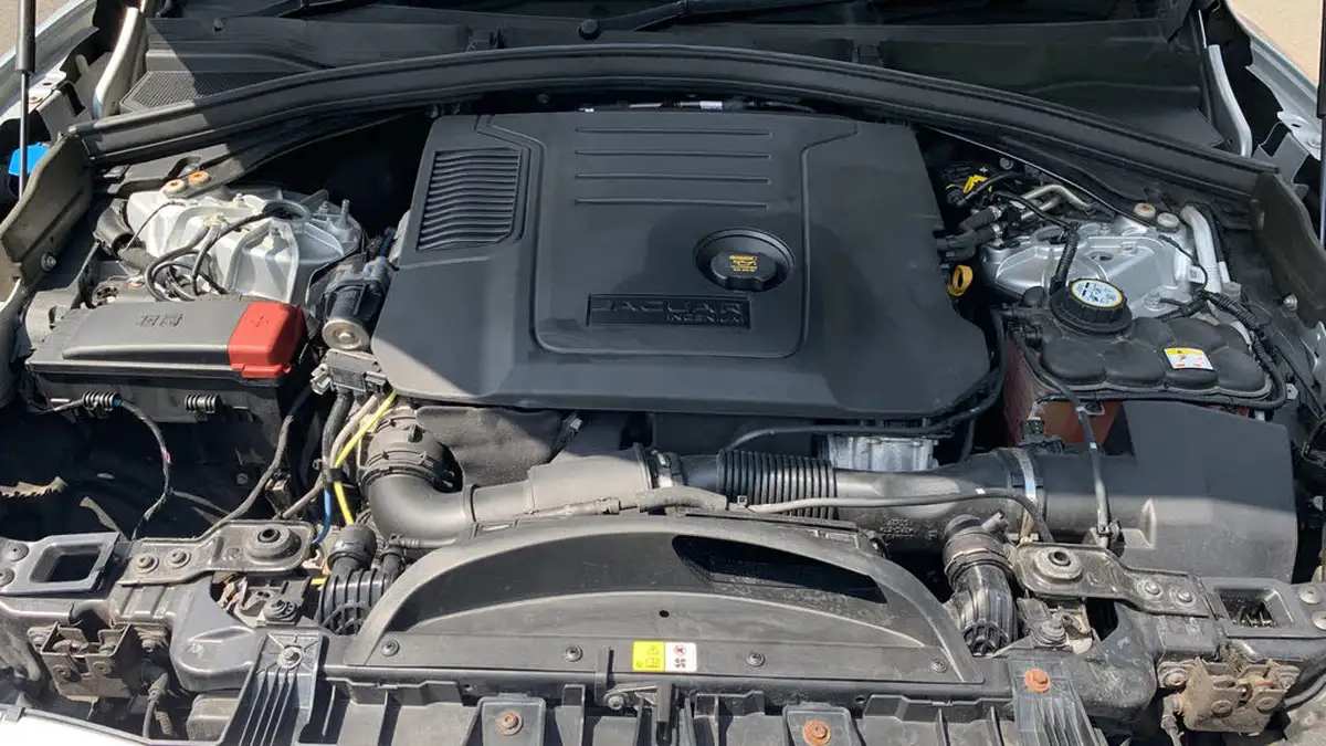 2021-jaguar-f-pace-20-d200-r-dynamic-hse-mhev-big-17