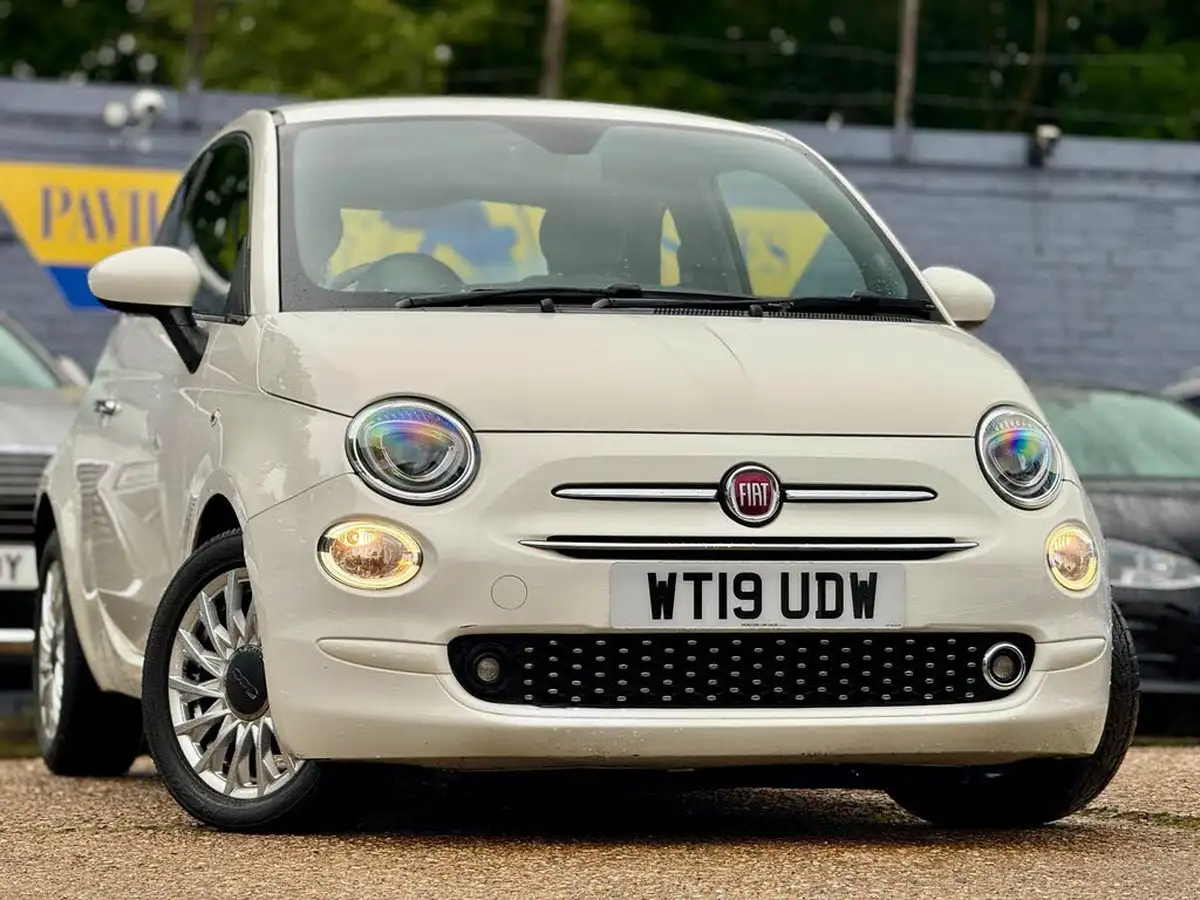 2019-fiat-500-12-lounge-big-5