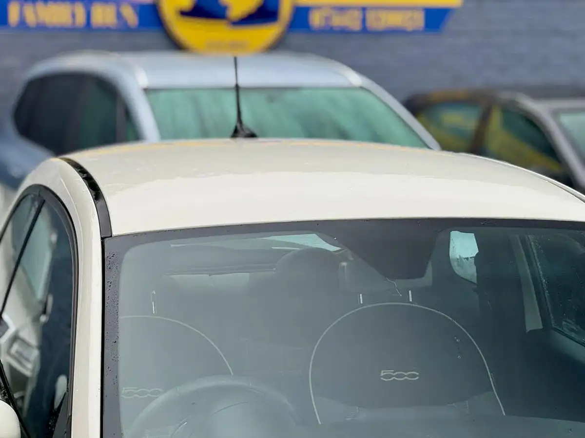 2019-fiat-500-12-lounge-big-33