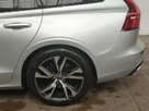 2020-volvo-v60-20td-d3-r-design-plus-geartronic-small-13