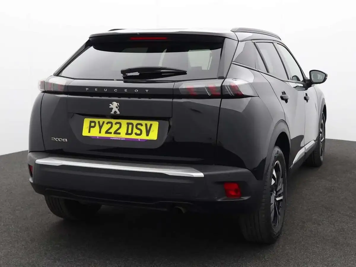 2022-peugeot-2008-suv-12-puretech-allure-premium-100bhp-big-5