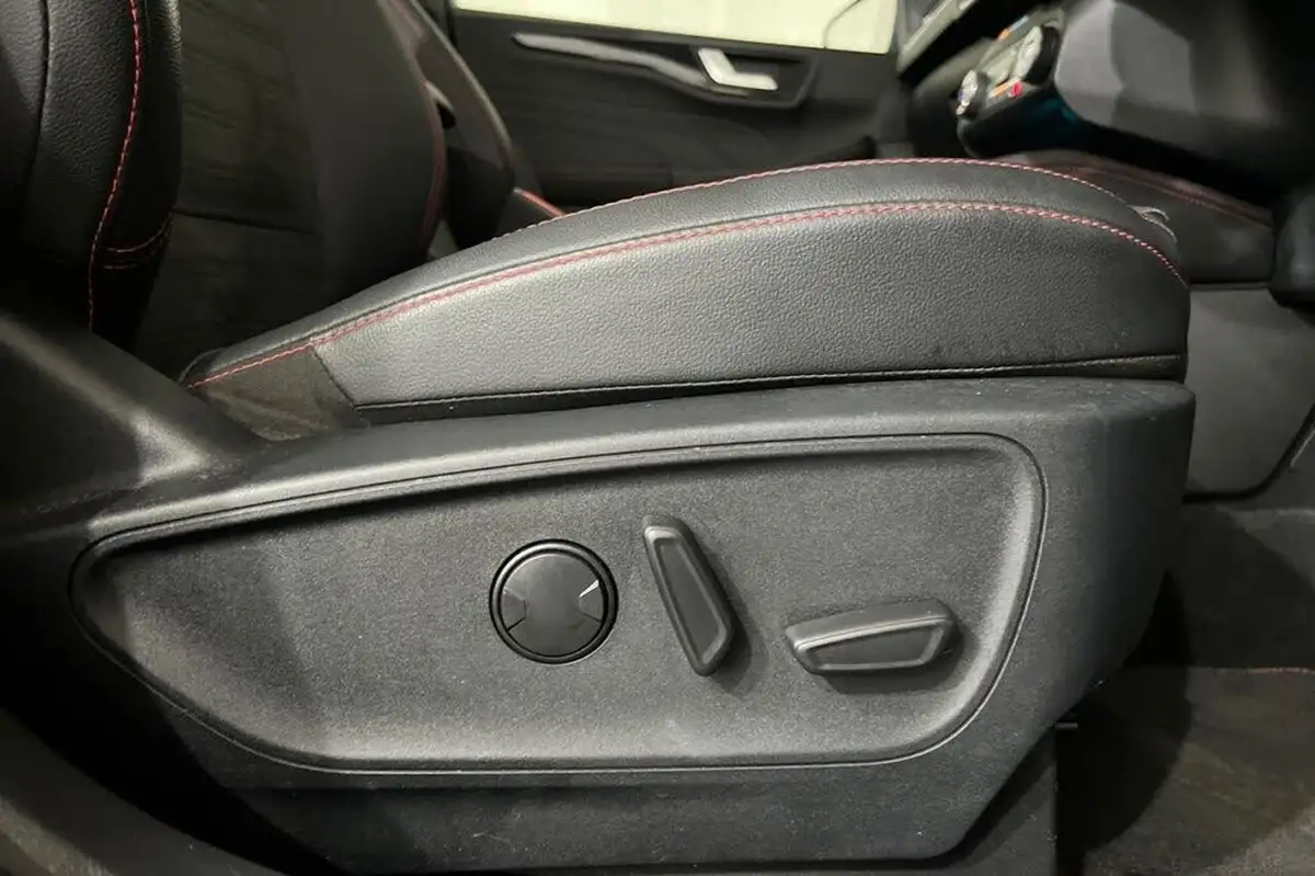 2022-ford-kuga-25t-st-line-x-edition-190ps-fhev-big-24