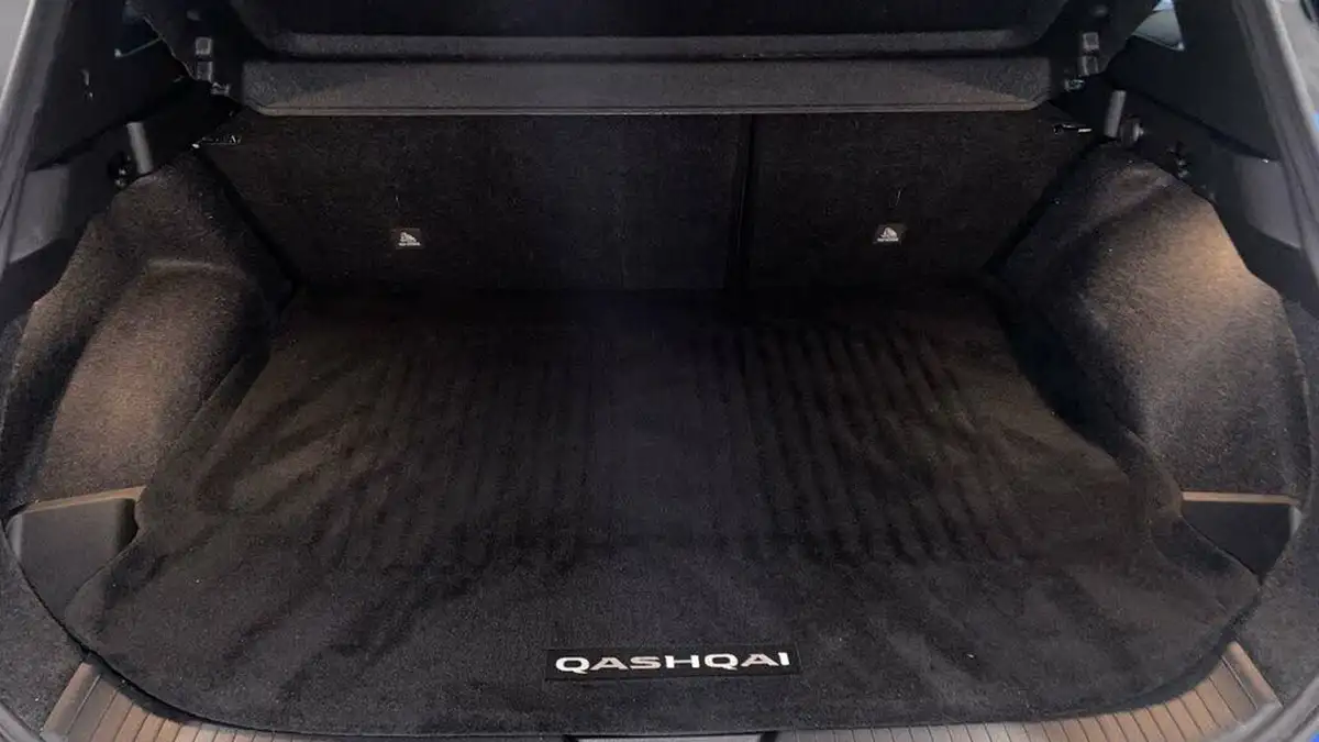 2023-nissan-qashqai-15-tekna-big-12