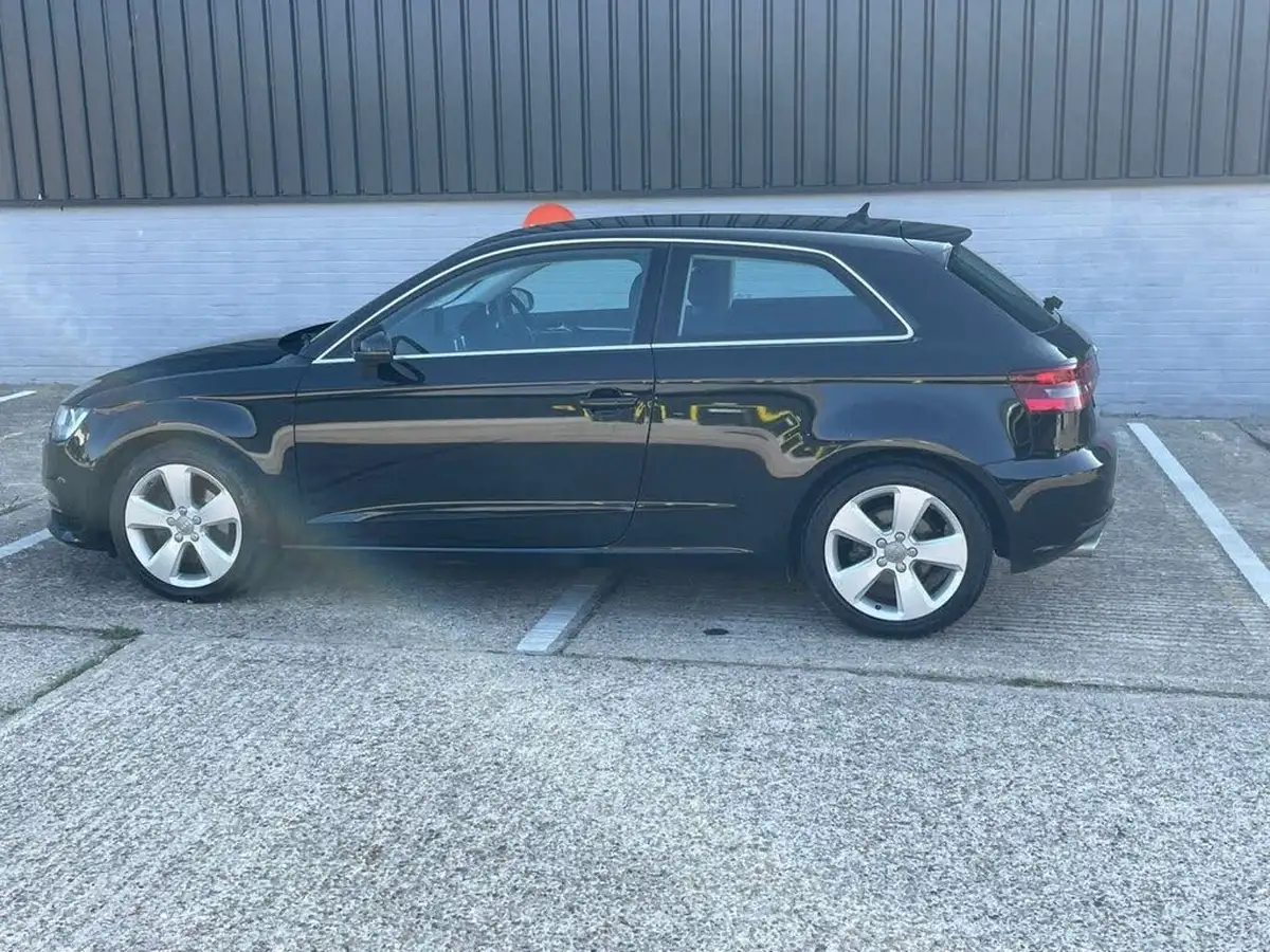 2014-audi-a3-20-tdi-sport-150ps-hatchback-3d-1968cc-big-34