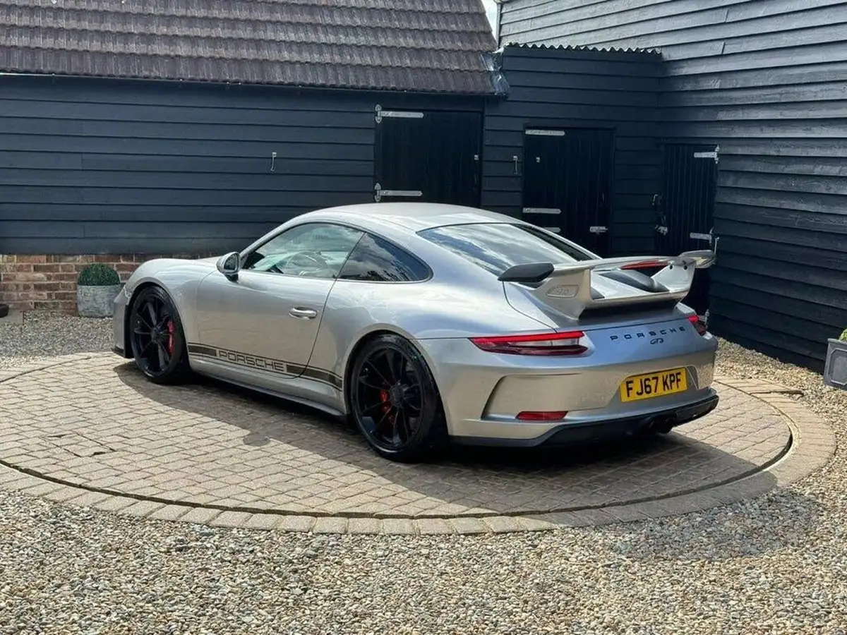 2017-porsche-911-40-gt3-pdk-big-7