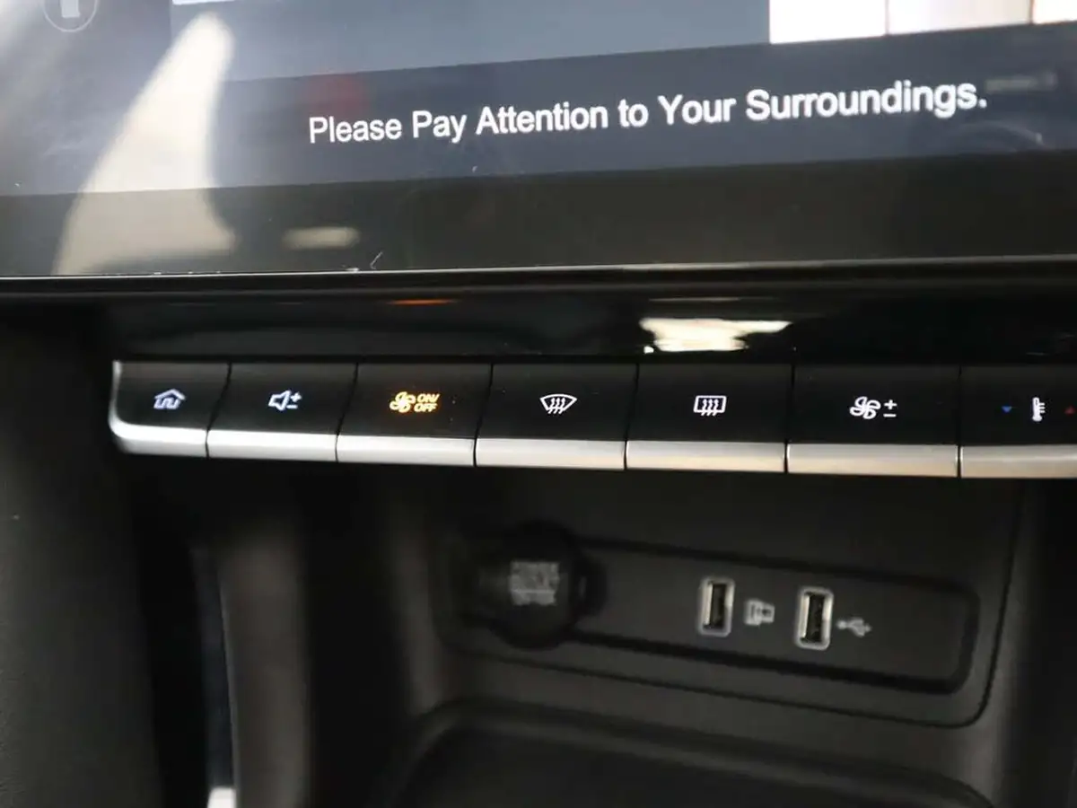 2022-mg-zs-suv-15-vti-tech-exclusive-big-27