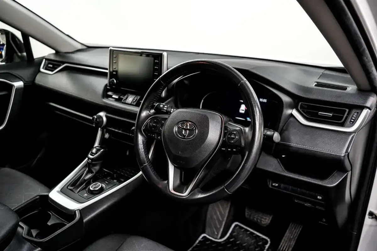 2020-toyota-rav4-25-vvt-i-design-219bhp-big-15