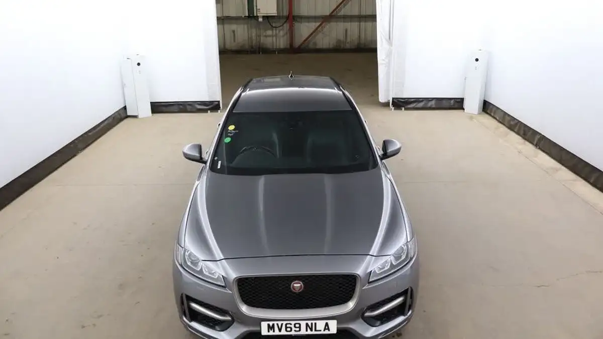 2019-jaguar-f-pace-20-i4d-r-sport-180ps-awd-auto-big-4