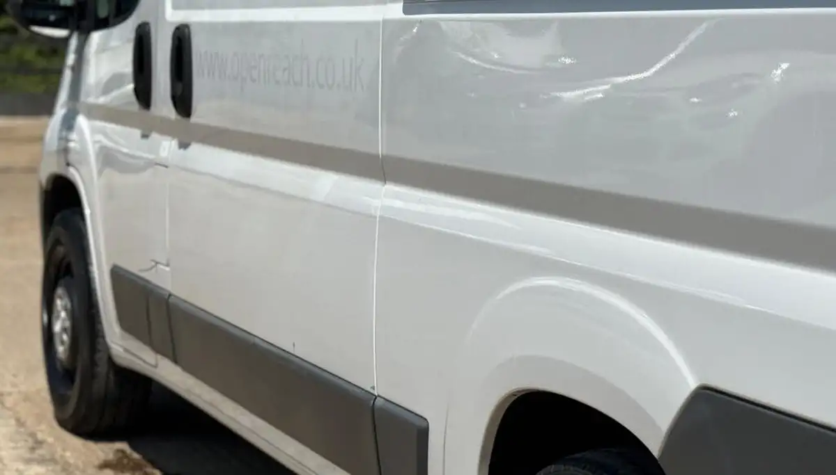 2017-fiat-ducato-20td-35-lh2-panel-big-28