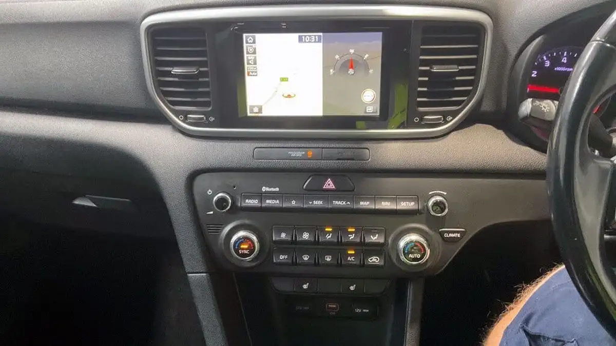 2018-kia-sportage-16-gdi-2-big-4