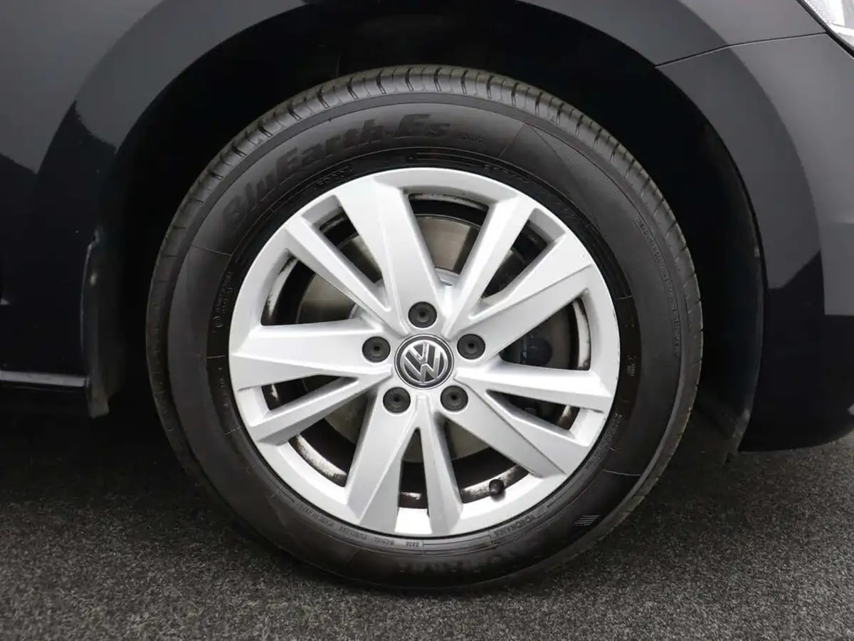 2020-volkswagen-touran-15-tsi-se-dsg-big-12