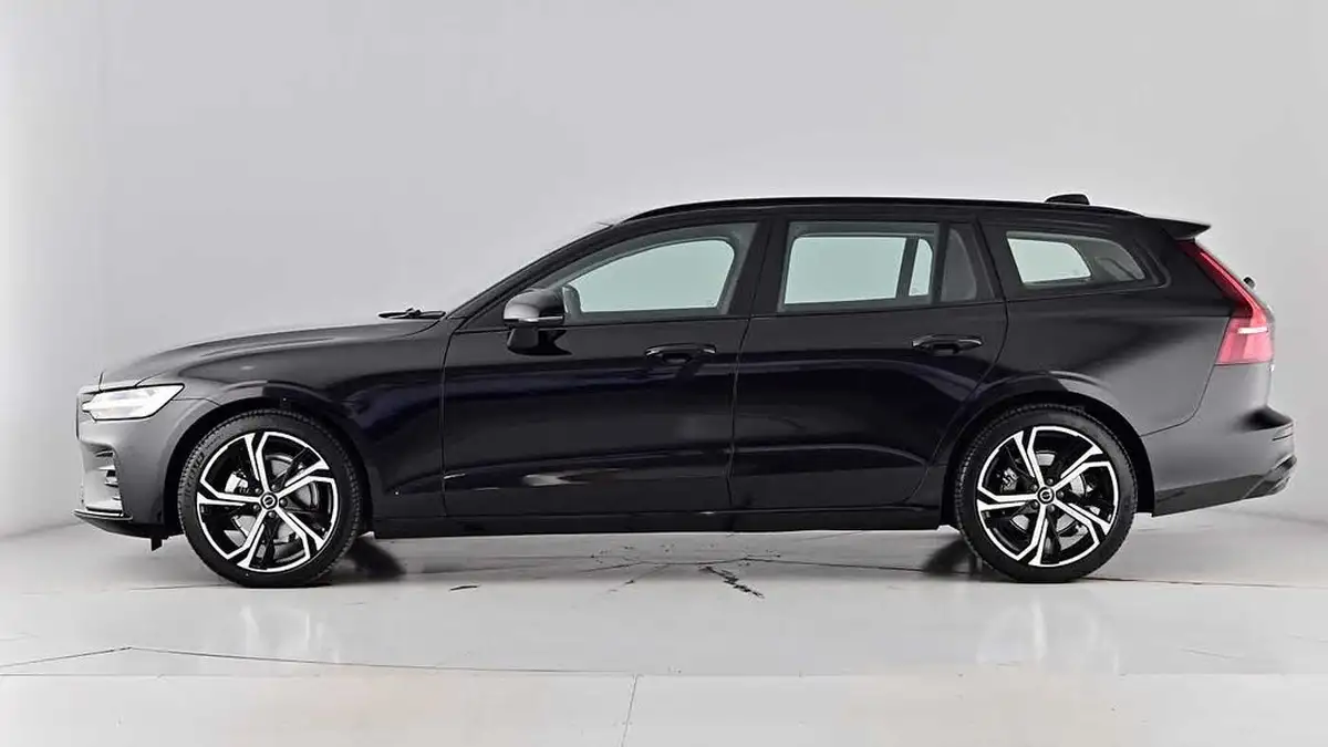 2025-volvo-v60-20-b4-plus-station-wagon-big-6