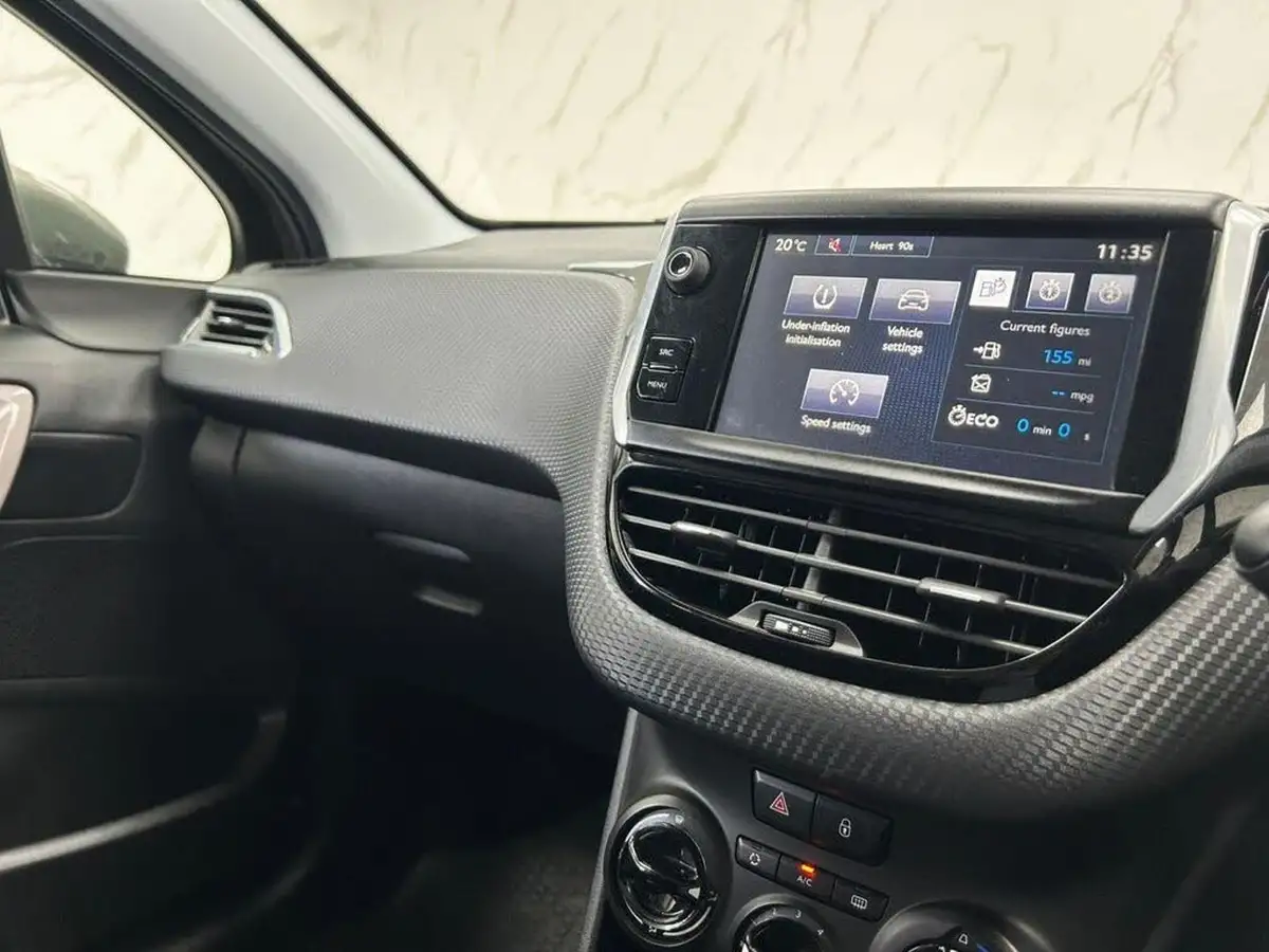 2015-peugeot-2008-crossover-16bluehdi-active-100bhp-ss-big-12
