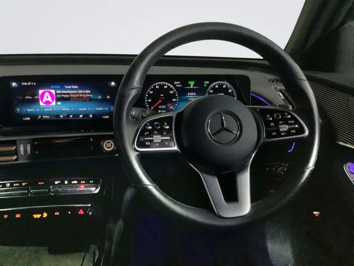 2021-mercedes-benz-eqc-e-eqc-400-sport-big-15