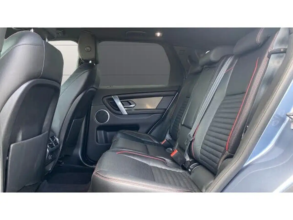 2021-land-rover-discovery-sport-15-p300e-r-dynamic-se-big-3