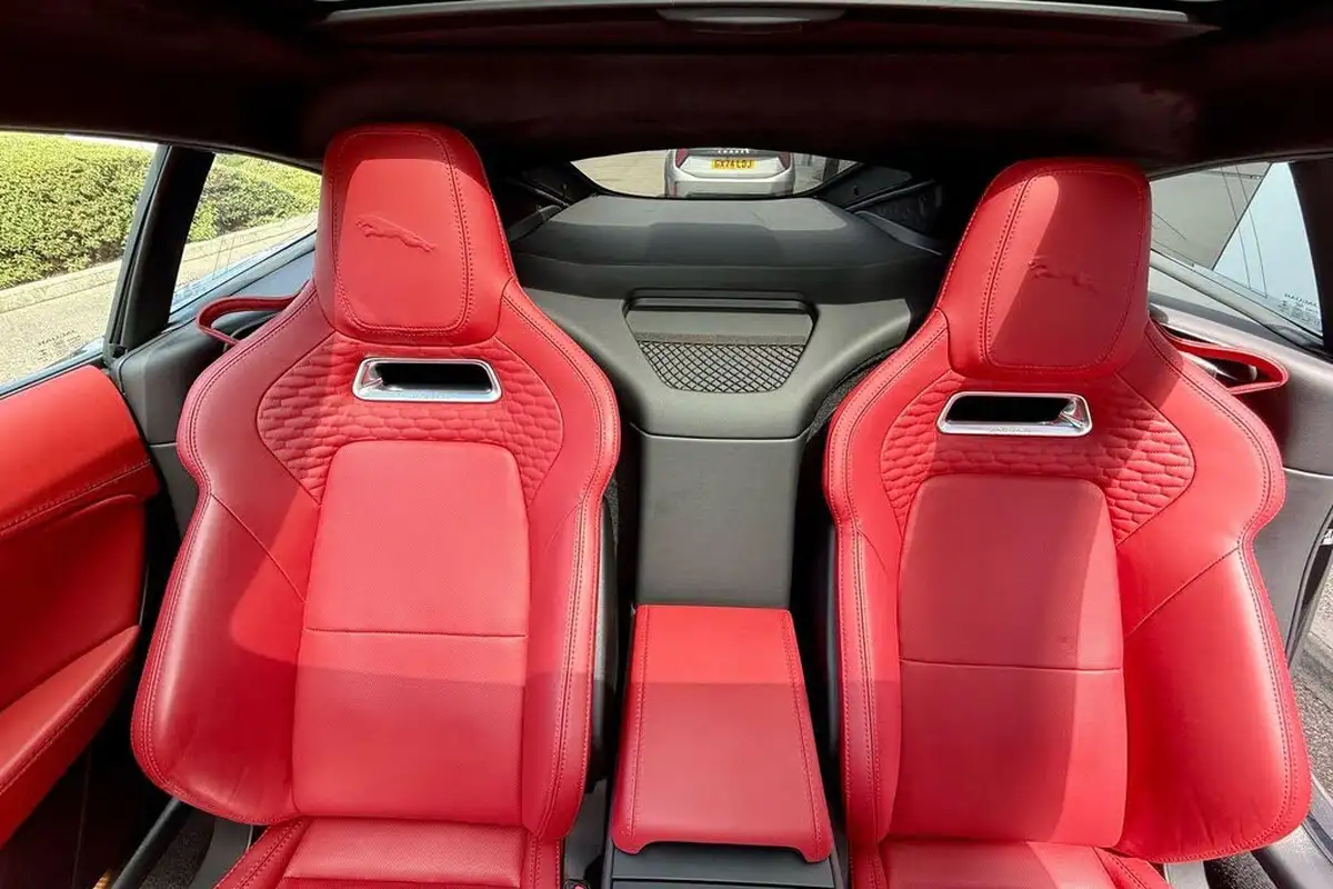2022-jaguar-f-type-20-p300-r-dynamic-black-coupe-big-43