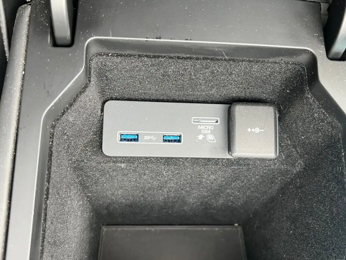 2019-land-rover-discovery-sport-20-d180-hse-big-41