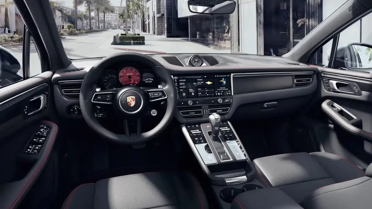 2024-porsche-macan-29-v6-gts-big-4
