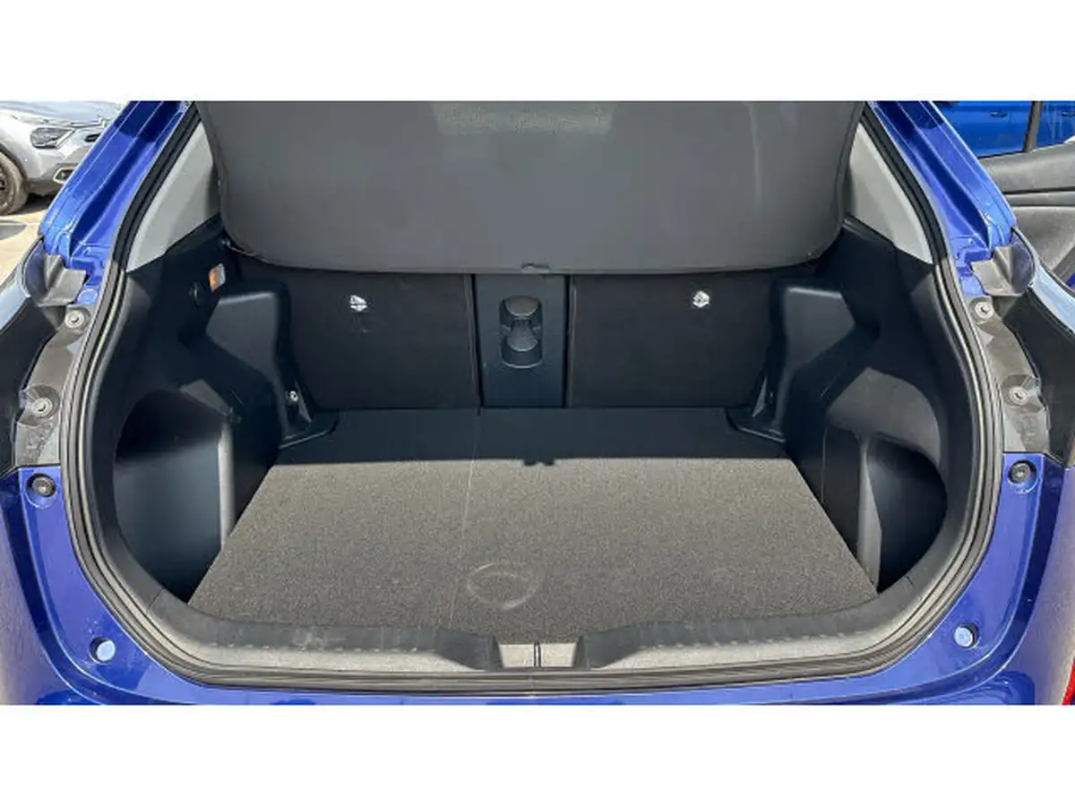 2022-toyota-yaris-cross-15-vvt-i-excel-big-19