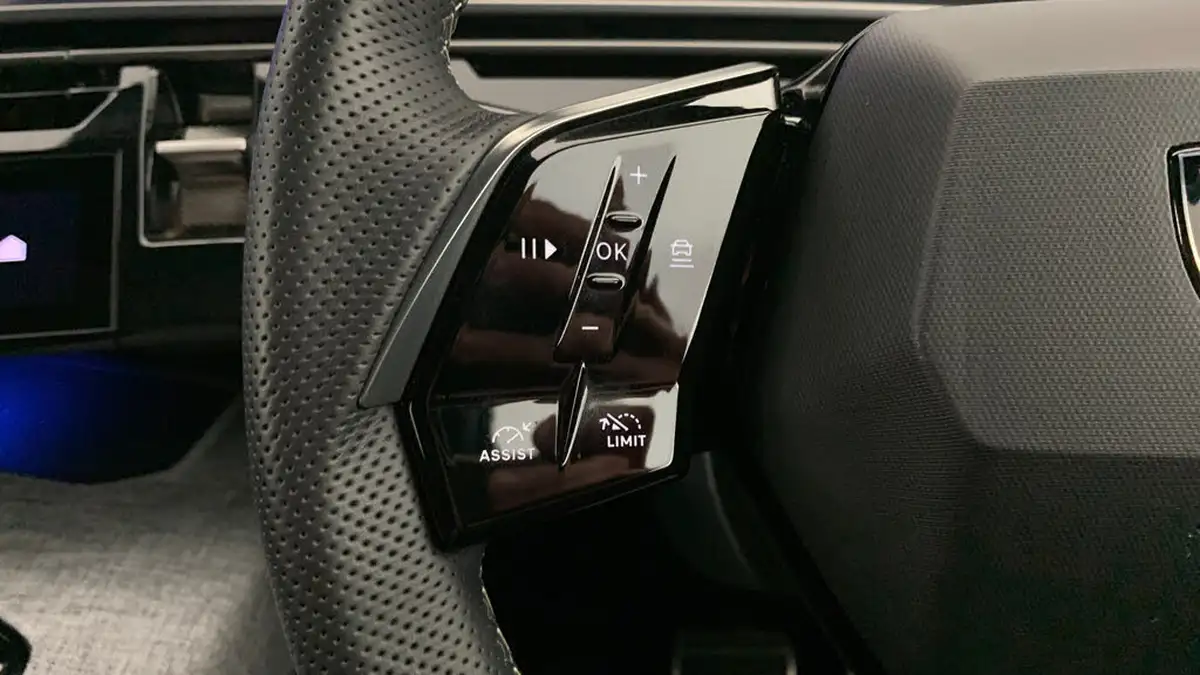 2024-peugeot-3008-suv-big-18