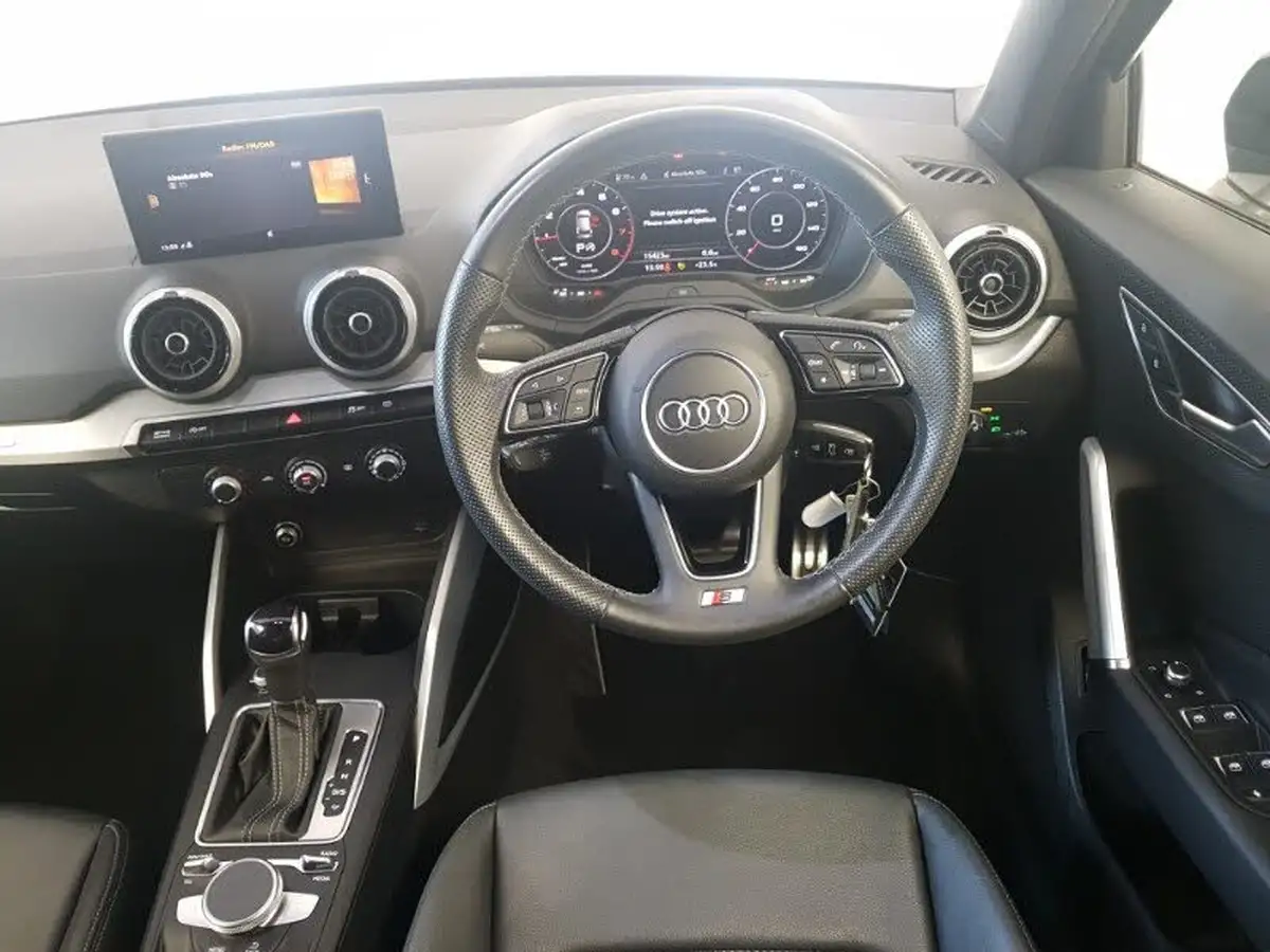 2022-audi-q2-15-35-tfsi-s-line-tronic-big-6