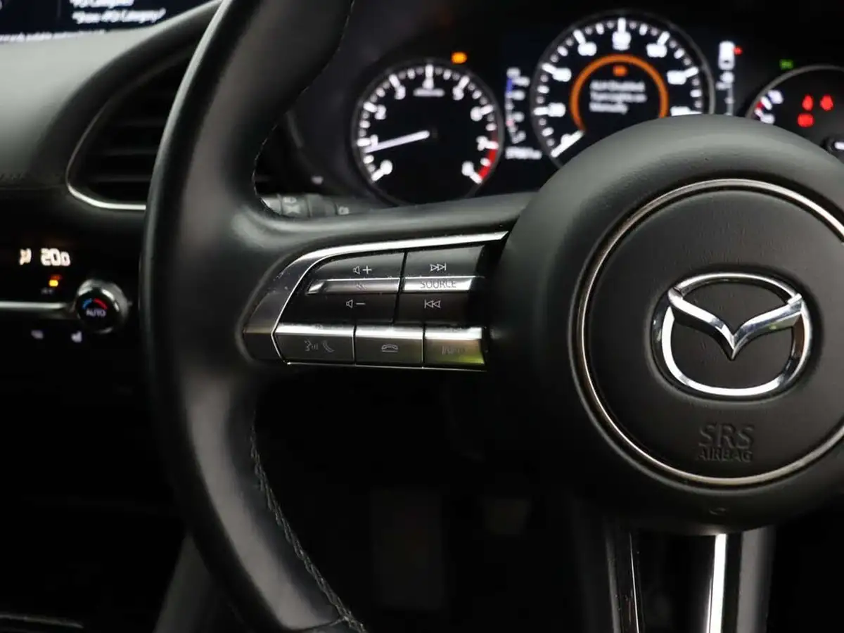 2021-mazda-mazda3-20-sport-lux-122ps-hatchback-5d-big-24