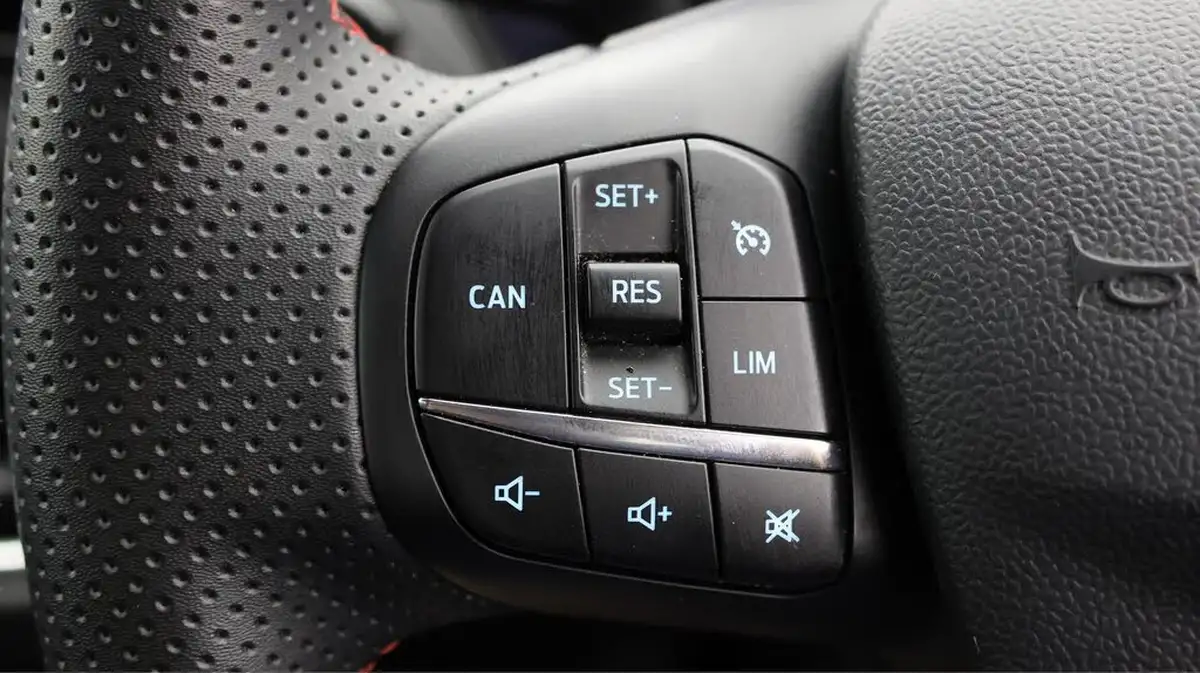 2021-ford-puma-suv-10-st-line-x-125ps-hybrid-mhev-big-23