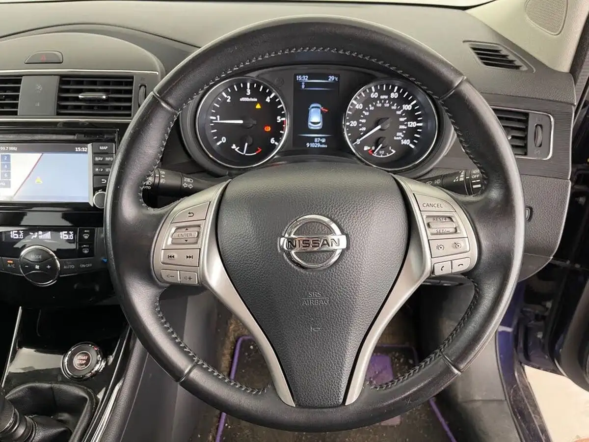 2016-nissan-pulsar-15dci-n-connecta-ss-big-11