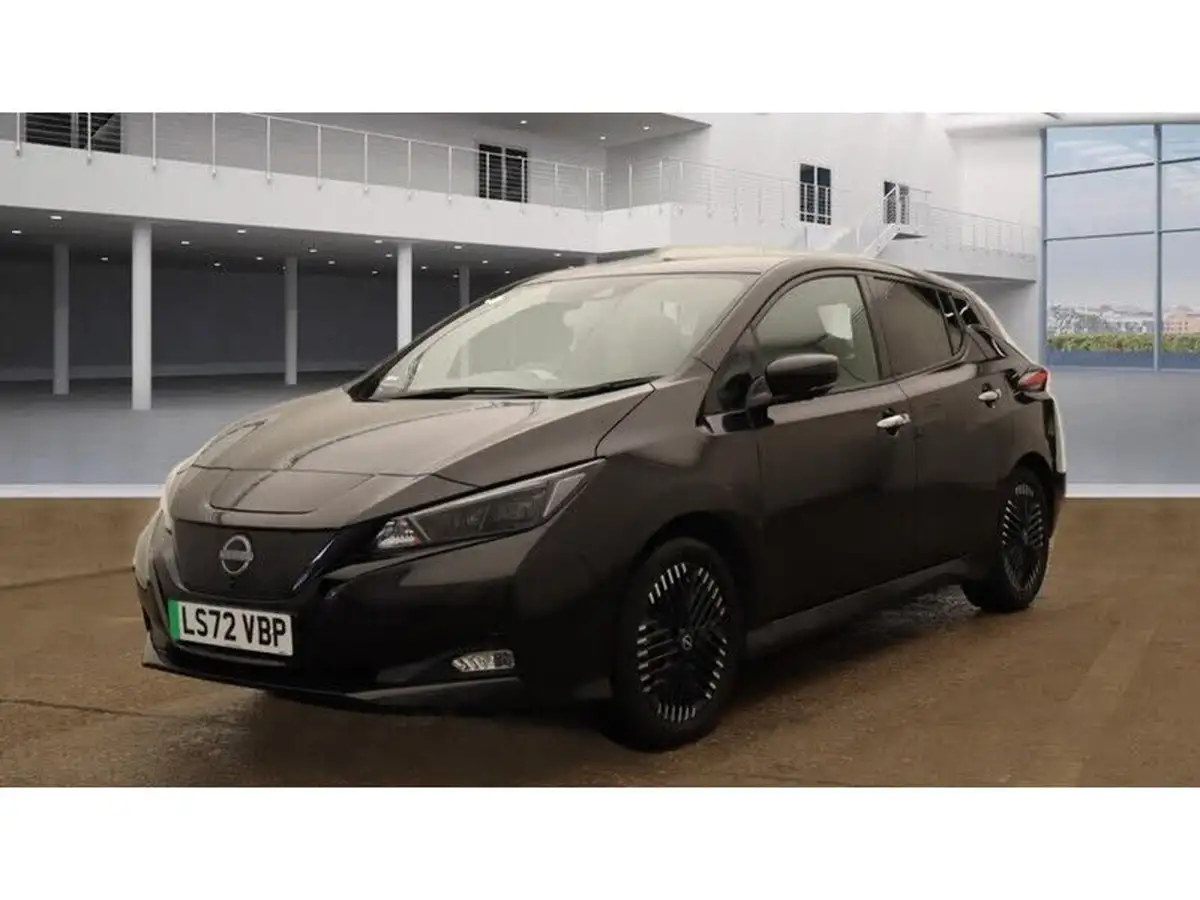 2022-nissan-leaf-e-tekna-39kwh-big-9