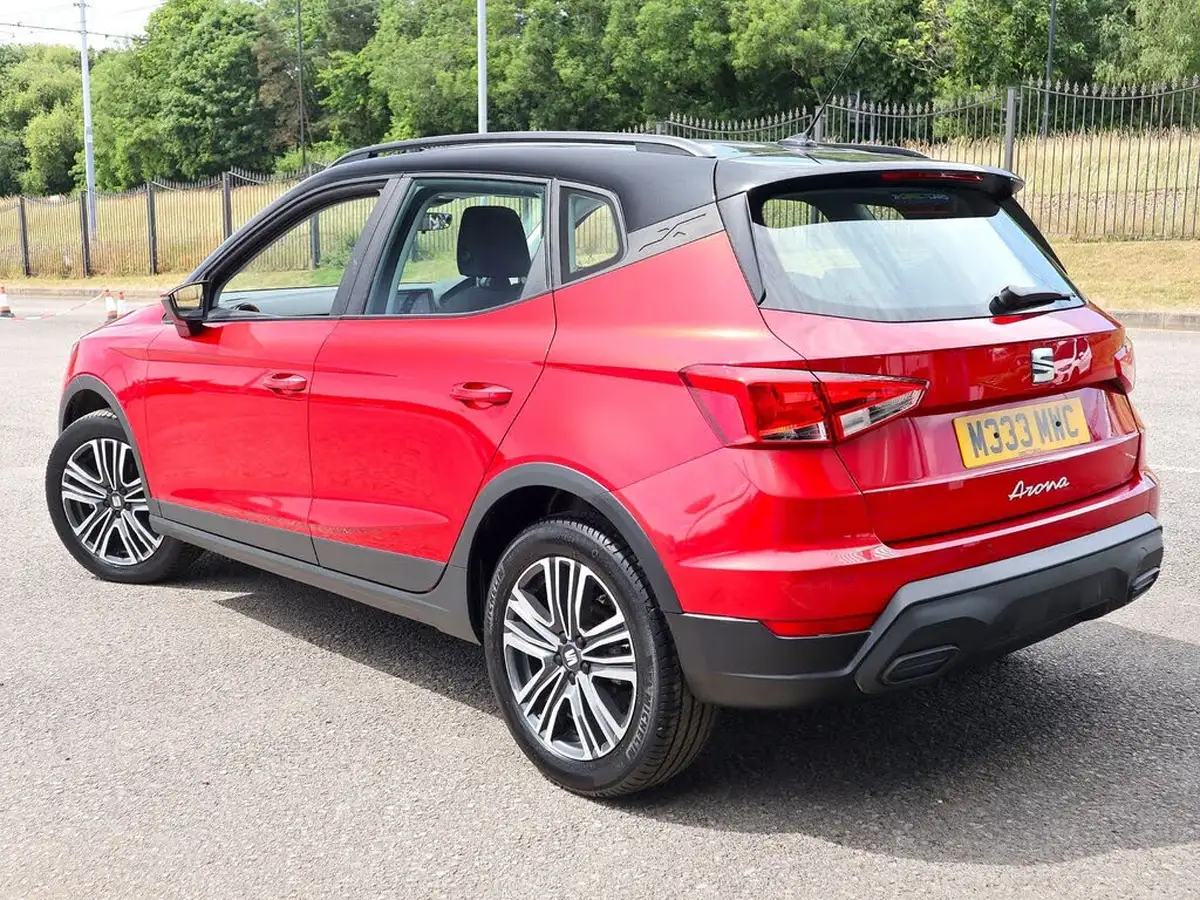 2022-seat-arona-10-tsi-se-technology-big-1