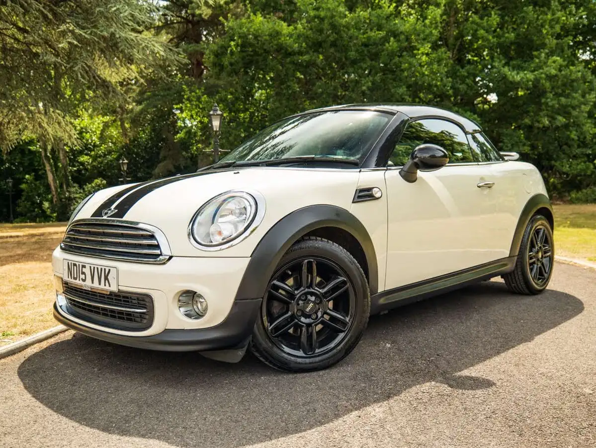 2015-mini-coupe-16-cooper-big-17