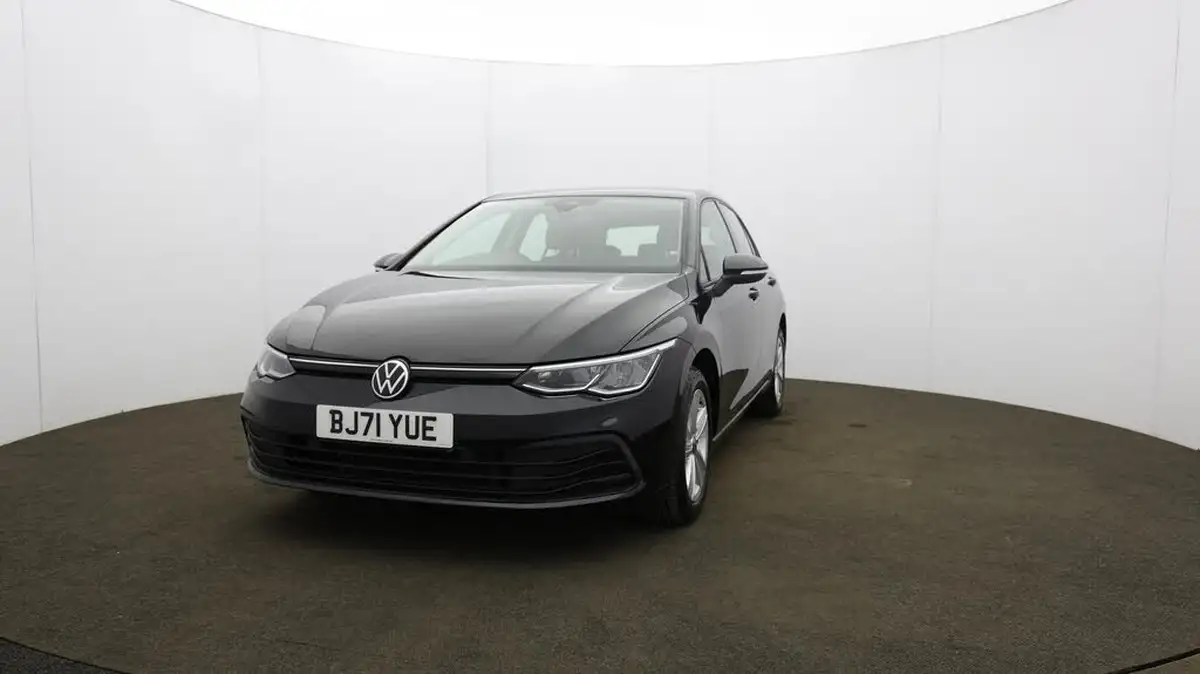 2021-volkswagen-golf-15-tsi-life-130ps-hatchback-big-39