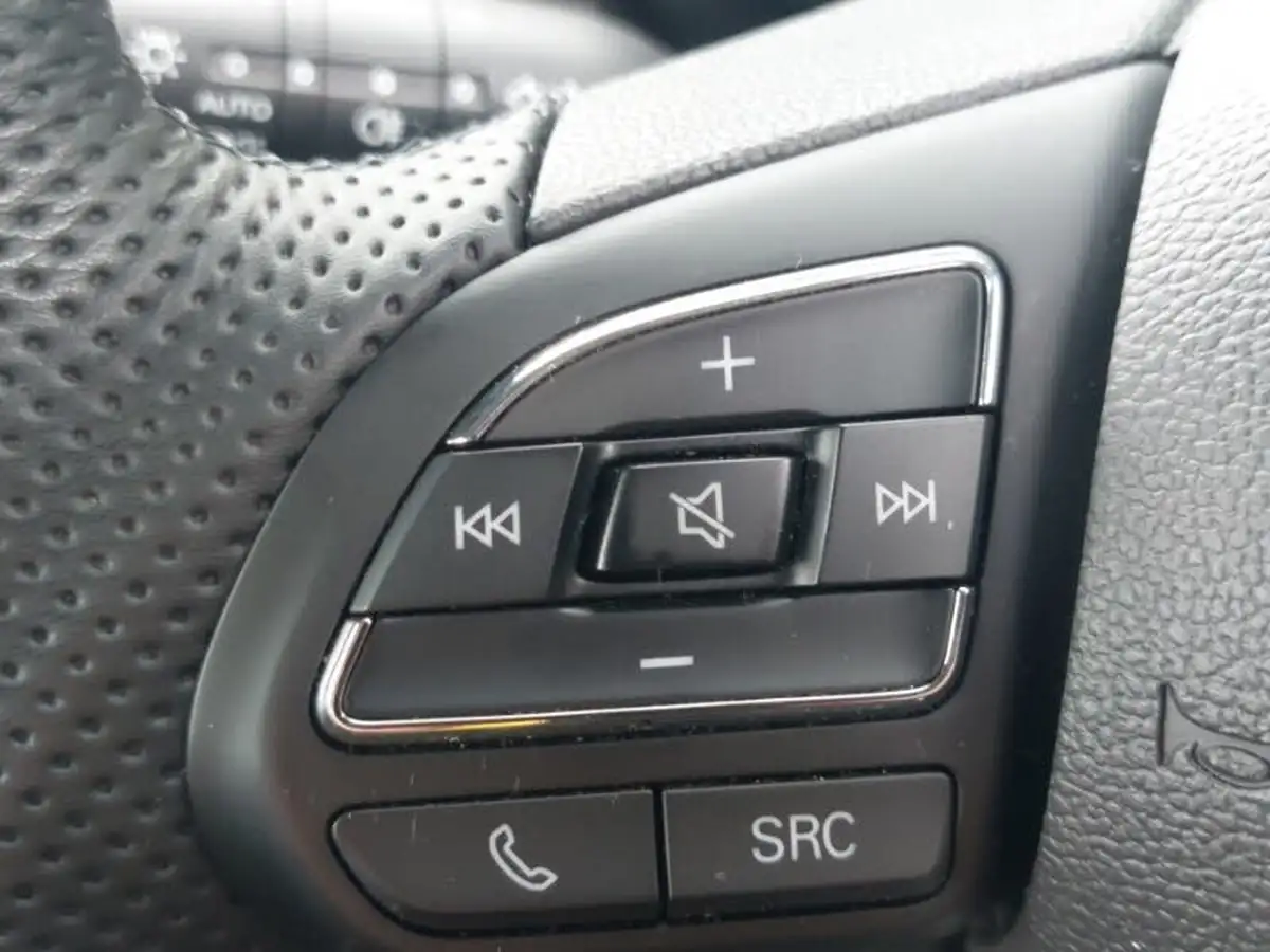 2024-mg-mg3-15-vti-tech-exclusive-nav-big-14